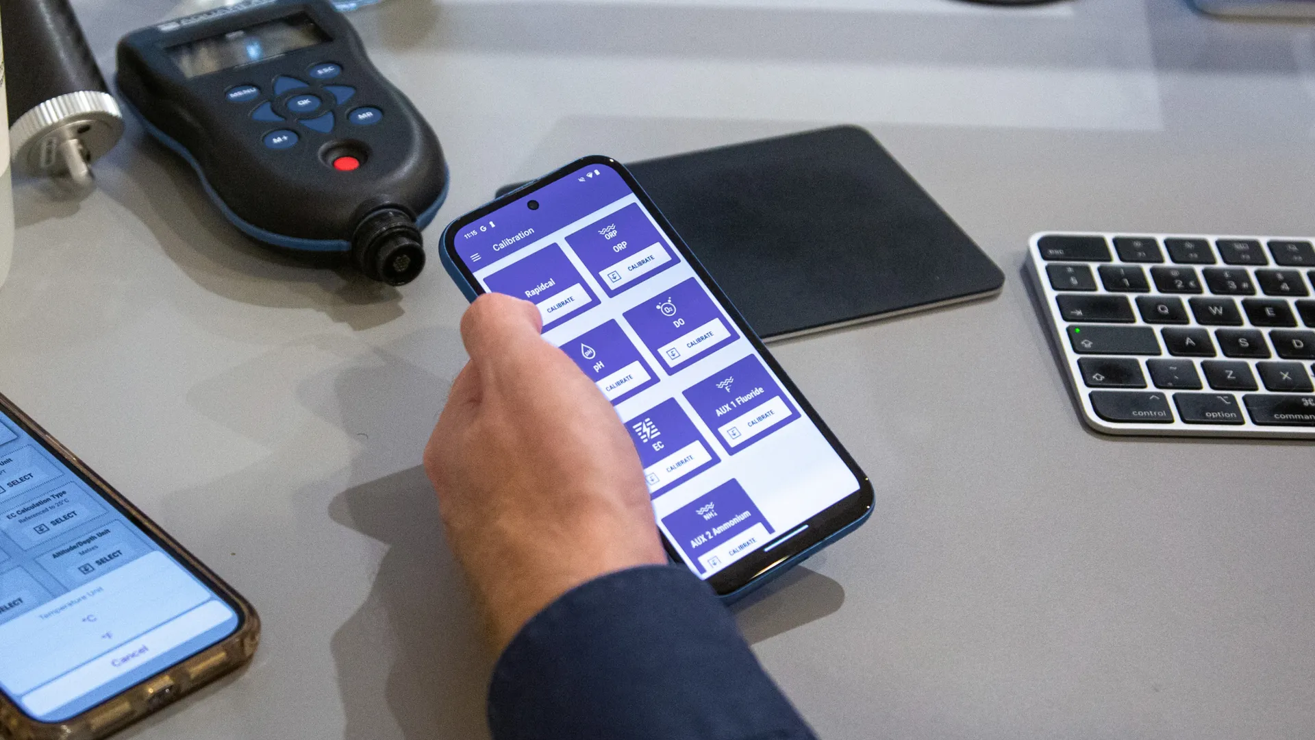 Cross-platform mobile application for specialist sensors